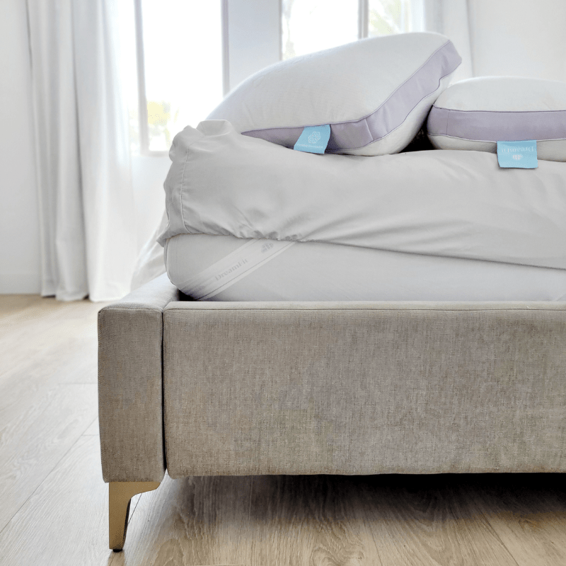 DreamFit® Sheets Twin / White 100% Microfiber Sheet Set