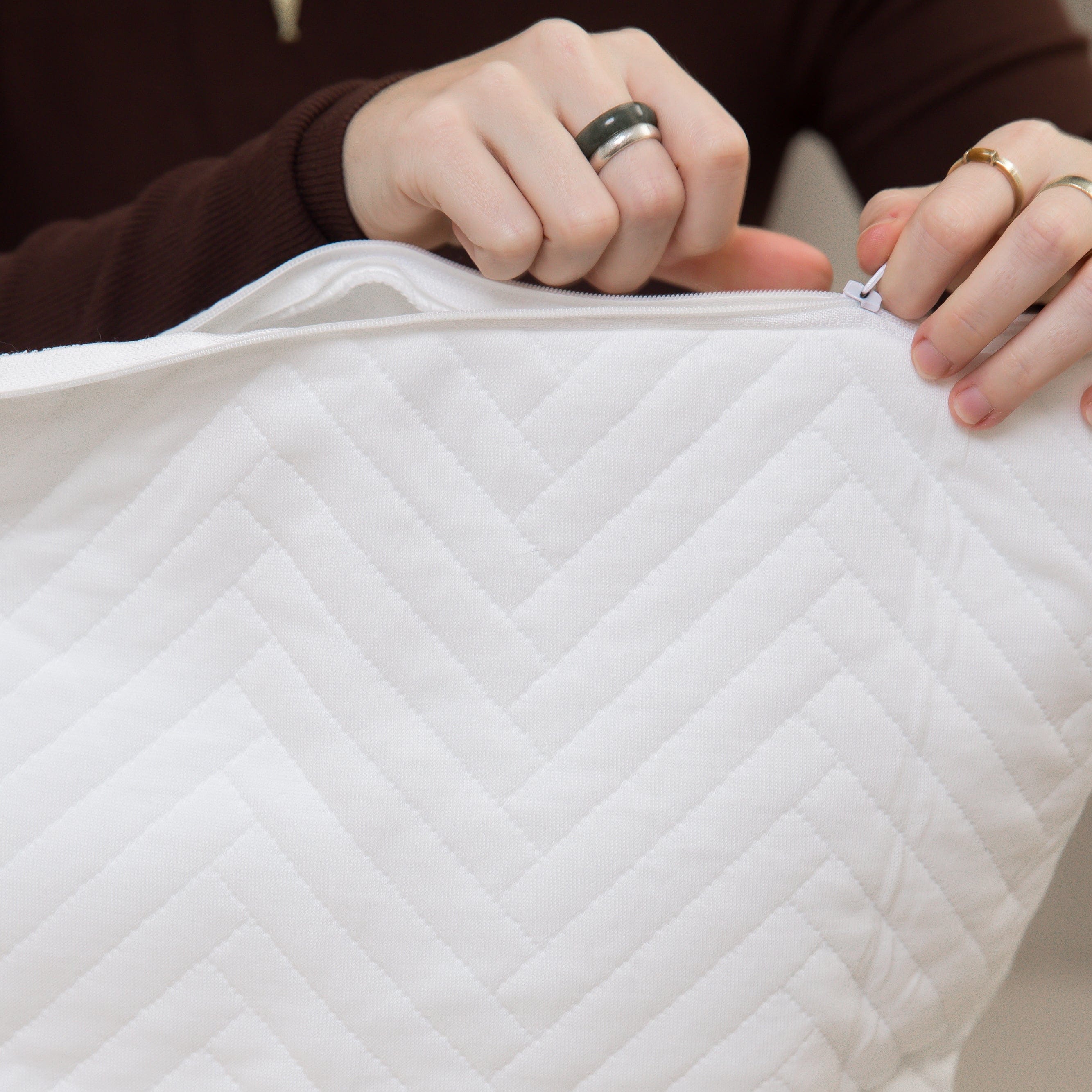 DreamFit® Pillow Protectors Waterproof Pillow Protector | DreamCool® Collection Protective Pillow Covers For Spills - Waterproof Cooling Protector