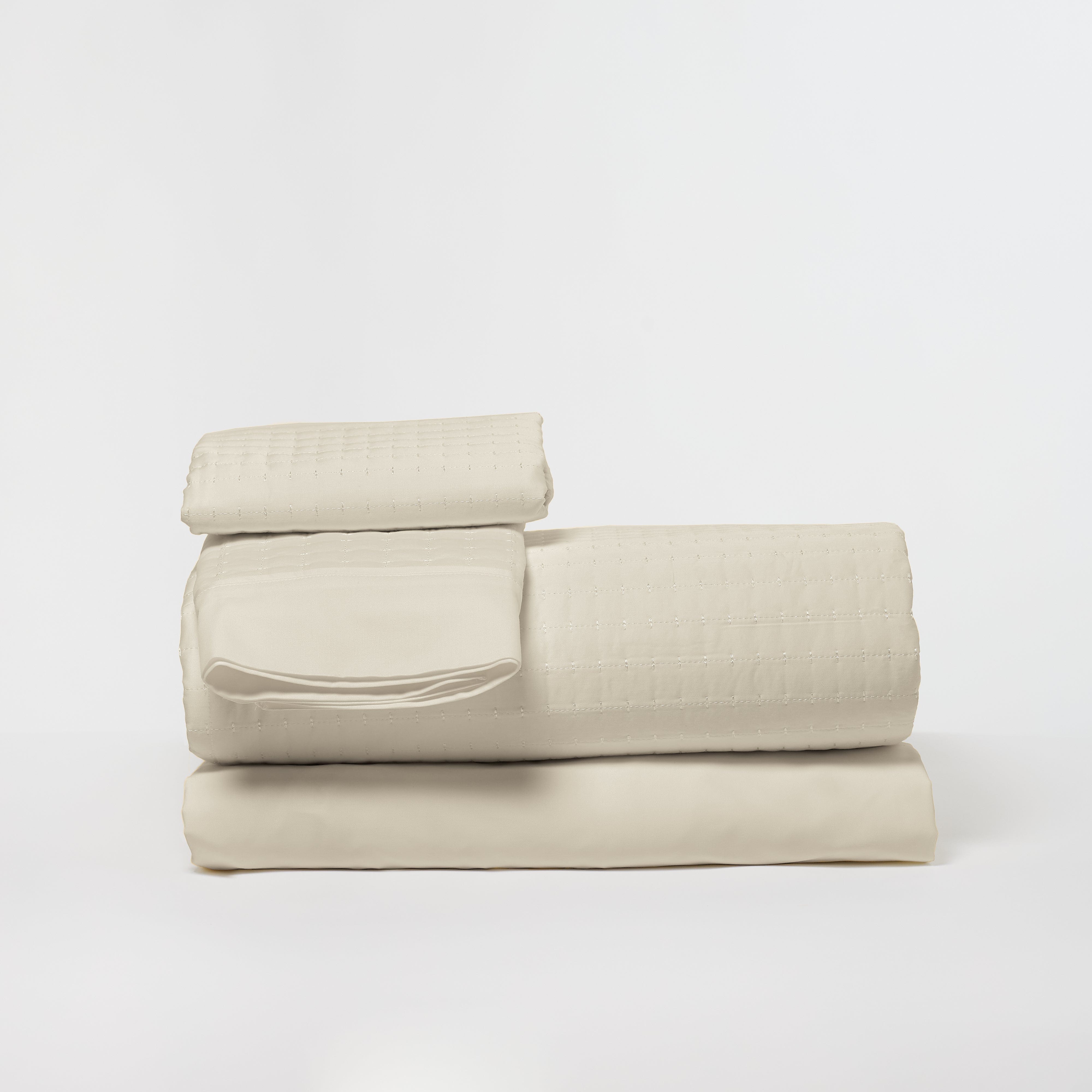DreamFit® Sheets Ivory / Queen Enhanced Bamboo™ Quilted Sheet Ensemble | The Unicorn Sheet Set Bamboo Quilted Bedding Sets