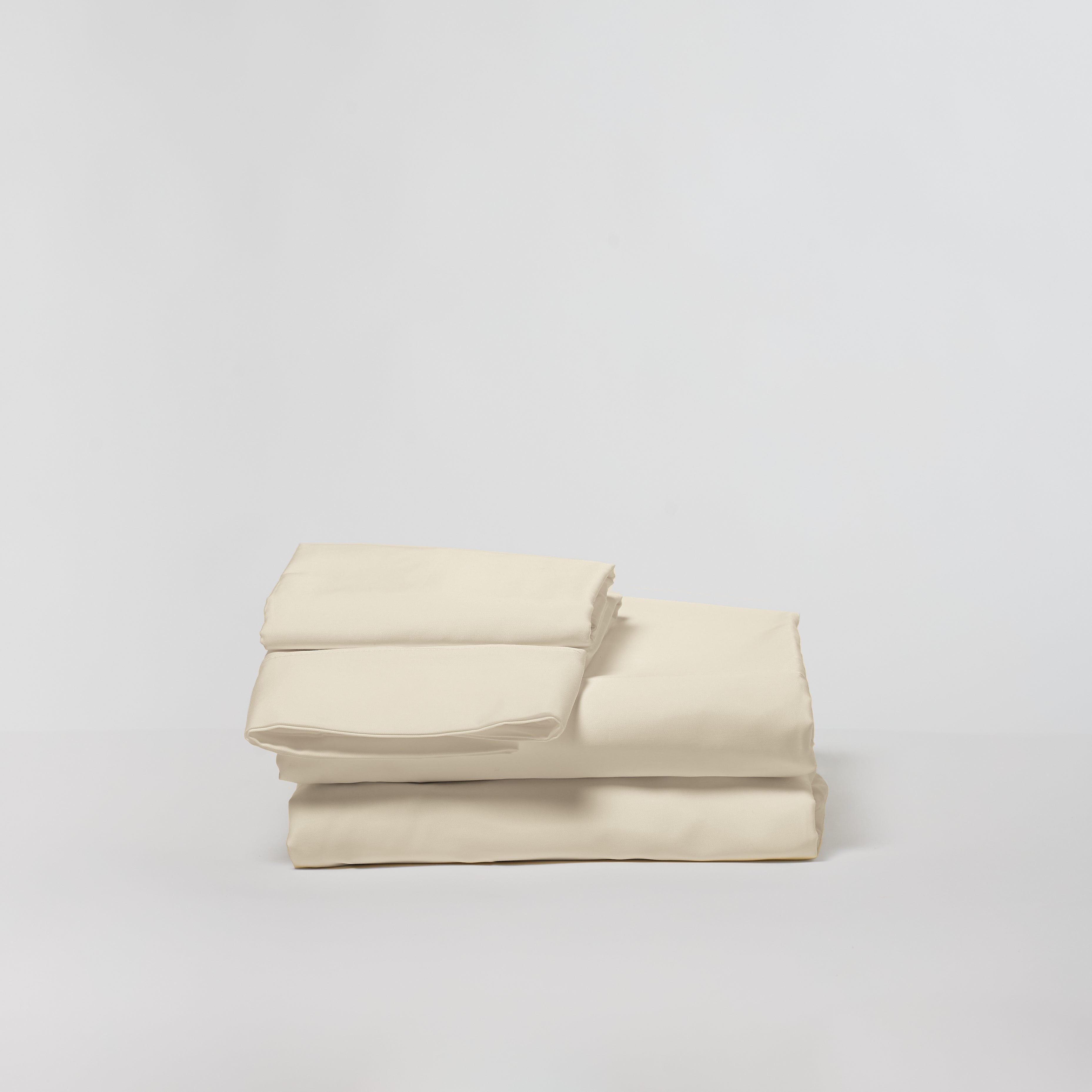 Cotton Bedsheet | Soft Fitted Bedsheets | Breathable PolyCotton & Durable Bed Sheet | Luxurious Comfortable Fitted Sheets For A Peaceful Sleep For Home Hotels Spa Beds (Cream, King